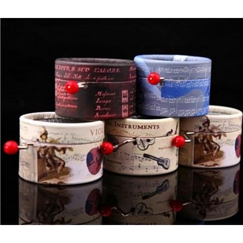 1PC Factory Supply High Quality Music Box Hand-operated Type Paper Tube Music Box Paper Crafts KN 008