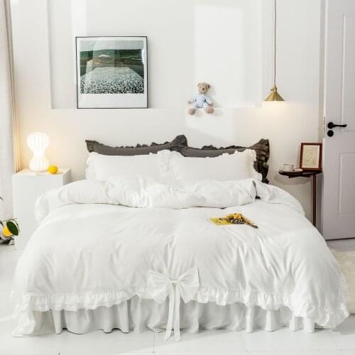 Luxury Luxury Bed Four-piece Bed Skirt Style Korean Princess Style Lace Solid Color Duvet Cover Home Plus Bedding Set