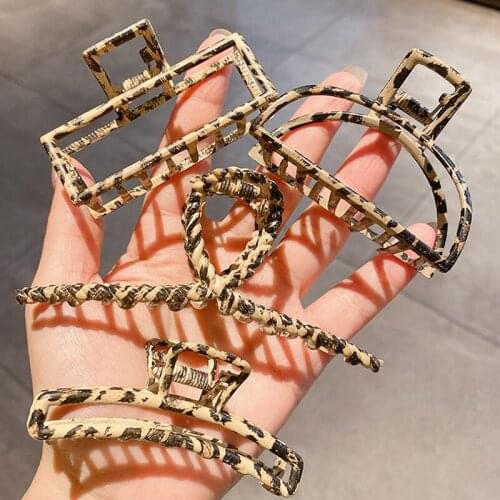 Fashion Leopard Metal Hair Claws Girls Hairpins Hair Accessories Geometry Styling Make UP Tool Lady Barrettes Headwear
