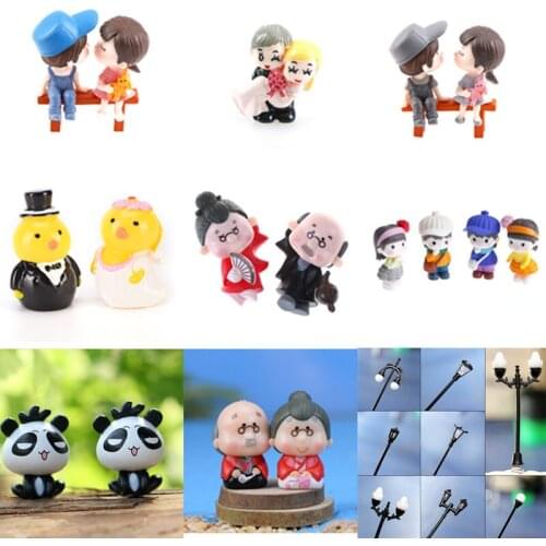 1/2Pieces Sweety Lovers Couple Chair Figurines Miniatures Fairy Garden Gnome Moss Terrariums Resin Crafts Home Decoration