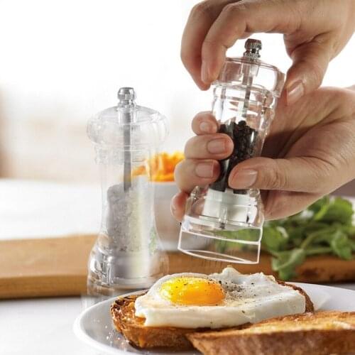 Oslucker Pepper Mills