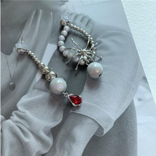 TIMEONLY Asymmetric Fluorescence Imitation Pearls Spider Dangle Earring Red Crystal Earrings for Women Girls Retro Jewelry