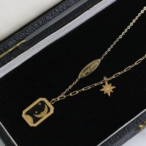 Titanium With 18K Gold Enamel Moon Tag Good Luck Chain Necklace Designer T Show Runway Gown Rare INS Japan Korean Boho Gothic