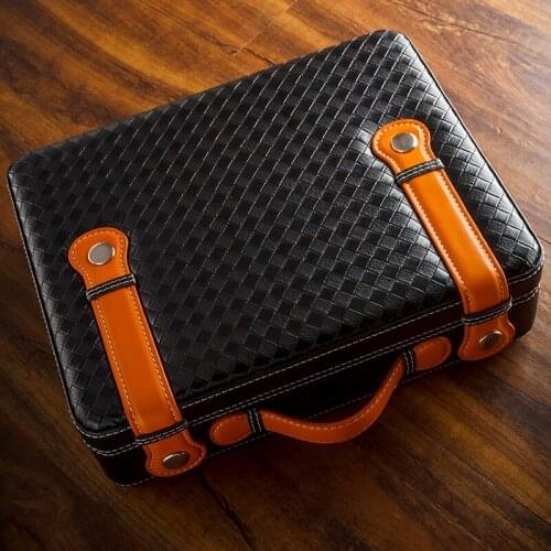 LUBINSKI High Grade Leather Cedar Wood Mat Tote Style Snow Pine Cigar Cigarette Box Outdoor Portable Humidor Tool For Cohiba