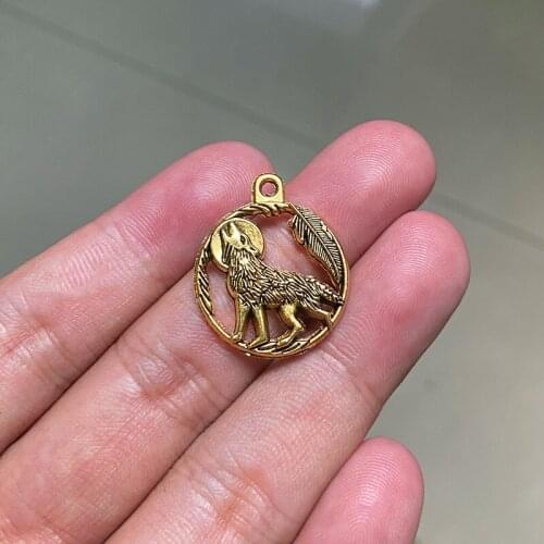 30pcs Animal Domineering Wolverine DIY Handmade Wolf Pendant Necklace Earring Accessories Charms Finding Jewelry Making Supplies