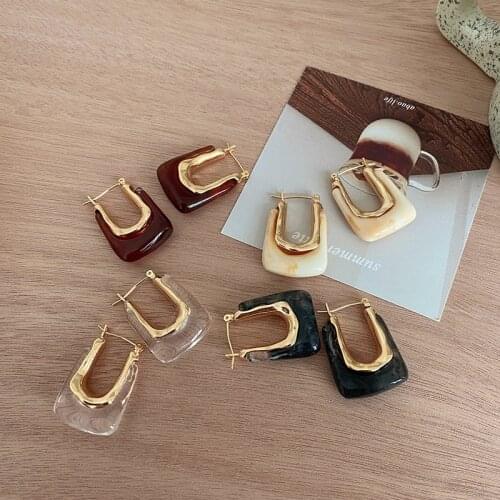 AOMU 2021 Retro Transparent Colorful Resin Geometric U C-shaped Water Drop Hoop Earrings for Woman Party Travel Jewelry Gifts