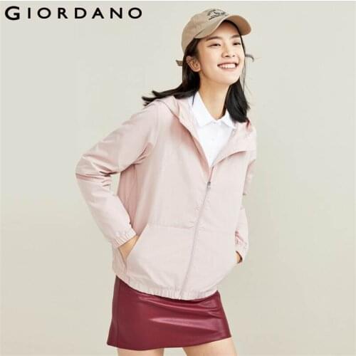 Giordano Women Jackets Kanga Pocket Solid Color Hooded Jacket Soild Color Anti-Wrinkle Hooed Jackets 05371708