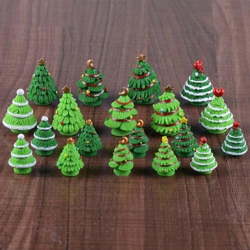 1 Pcs Random Style Christmas Tree Miniature Figurine Mini Christmas For Kawaii Diy Fairy Garden Ornaments Resin Craft Gift