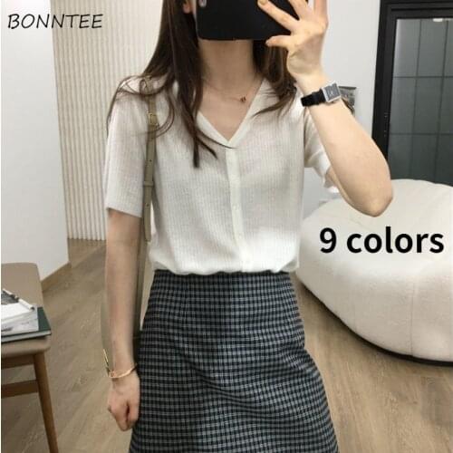 T-shirts Women Short Sleeve Solid Summer Students Chic Soft V-neck Single-breasted 9 Colors Leisure Tops Knitted Lady All-match