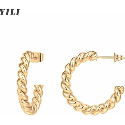Chunky Twisted Hoop Earrings for Women 18K Gold Plated Thick Gold Hoops Polished Lightweight Hoops For Girls Fashion Jewelry