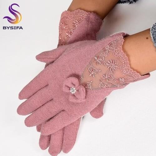 Women Lace Embroidered Wool Gloves New Winter Thick Ladies Bow-knot Ladies Gloves Grey And Pink Elegant Soft Mittens Gloves