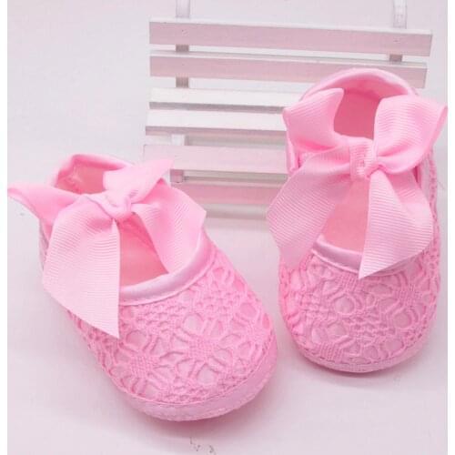Hot Baby Girl Shoes Luxury Newborn Baby Girls Soft Shoes Soft Soled Non-slip Bowknot Footwear Crib Shoes For Baby First Walkers