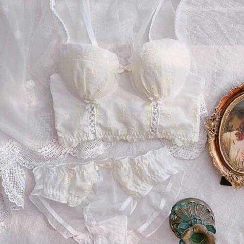 Japanese solid-color thin cups gather sweet flowers lingerie embroidered flashing bow knots lightly cooked sexy bra and panties