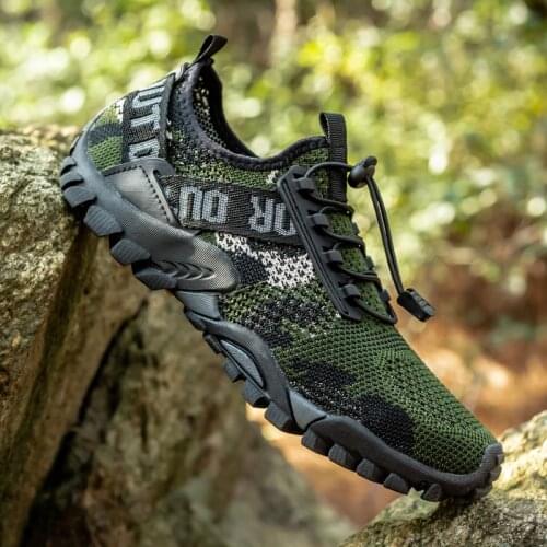 Summer Breathable Men Hiking Shoes Mesh Outdoor Men Sneakers Climbing Shoes Men Trekking Shoes Quick-dry Water Shoes Creek Shoes