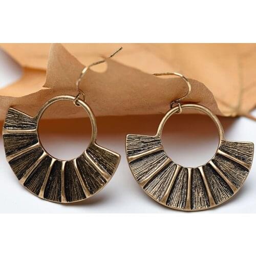ISINYEE Fashion Antique Geometric Dangle Earrings For Women Girls Ethnic Vintage Gold Indian Jewelry Gifts