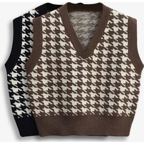 LJSXLS Womens Fashion Plaid V Neck Knitted Vest Sweater Autumn Loose Sleeveless Vests For Women Black Waistcoat Chic Tops Femme