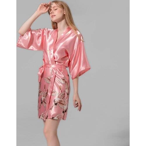 Silk Satin Wedding Bride Bridesmaid Robe Bathrobe Short Kimono Sexy Night Robes Bath Robe Dressing Gown Women Summer Nightwear