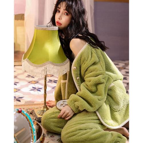 Houzhou Women's Warm Pajamas