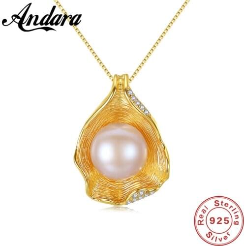 Luxury Exquisite Shell Design Pearl Jewelry 925 Sterling Silver Fashion Pearl Pendant Necklaces for Women Gold Color