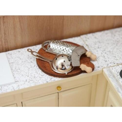 G10-X082 children baby gift Toy 1:12 Dollhouse mini Furniture Miniature rement accessories Machete colander board set