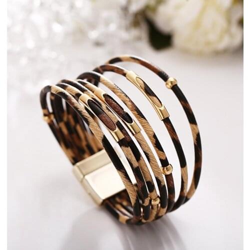 2020 Fashion Women Leopard Leather Bracelets High Street Bracelets Bangles Elegant Multilayer Wide Wrap Charm Bracelet Jewelry