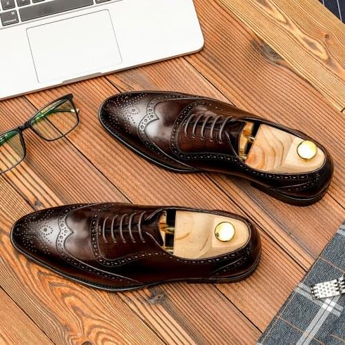 Men genuine leather Crocodile Pattern Full Grain Lace Brogues Luxury Brand Bullock Leather Wedding Mens Shoes 2020