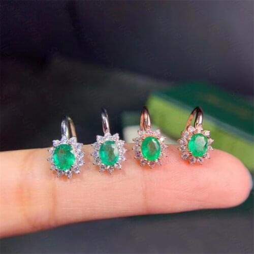 Natural emerald earrings 925 silver womens earrings high-end design luxurious atmosphere