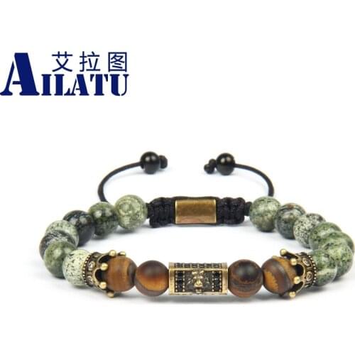 Ailatu New Fashion Antique Black Cz Lion Head Bracelets Mens Green Natural Stone Crown Bracelet Top Quality