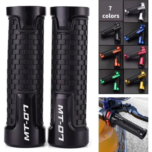 7/8'' 22MM CNC Motorcycle Handlebar Grips Rubber Hand Thruster Grips Motorbike Accessories For Yamaha MT07 MT 07 MT-07 2014-2021