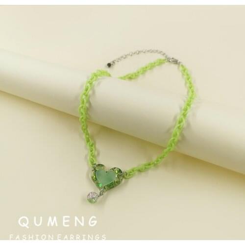 QUMENG 2021 Hot Sell Popular Personality Fashion Green Heart-Shaped Bead Pendant Acrylic Choker Necklace Party Cute Girls Gift