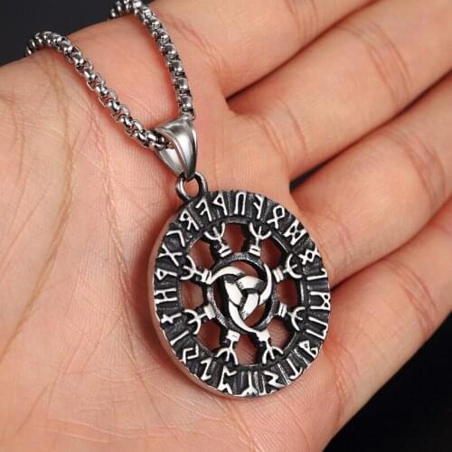 Retro Viking Compass Stainless Steel Necklace Pendant for Men Double Side Horn Of Odin Rune Necklace Nordic Amulet Jewelry Gift