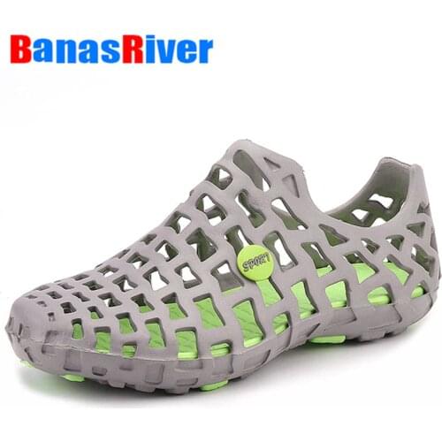 Garden Clog Shoes For Men Quick Drying Summer Beach Slipper Flats Breathable Outdoor Sandals Male Gardening Swimming Jelly Flip