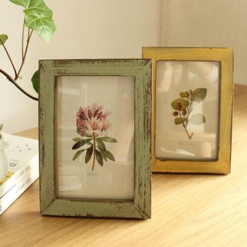 Vintage 5 Inch Photo Frame Wooden Picure Holder Stand Home Bedroom Desk Decor
