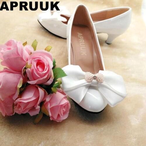 Sweet bowtie wedding shoes women white color handmade butterfly-knot brides wedding shoes lady party proms dress shoes