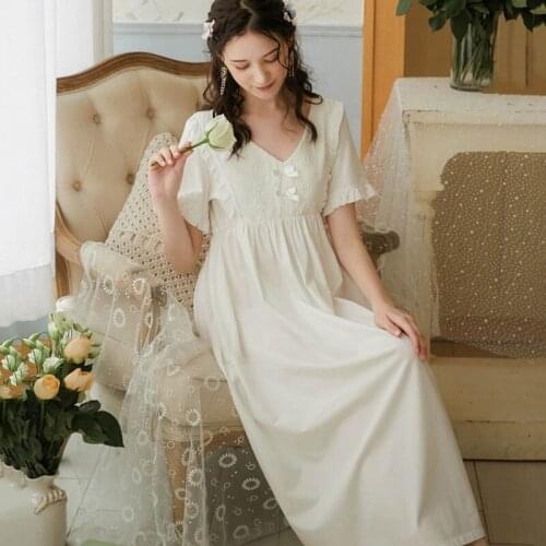 Vintage Womens Dress Summer White Long Nightgown Sleepwear Cotton Lotus Sleeve V Neck Bow Knot Lace Nightie Phoentin FG335