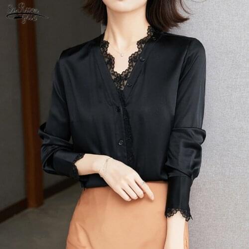 Commuter Black V-neck Chiffon Women Blouse Long-sleeved Solid Loose Shirt Women All-match Lace Blouses Overalls Women Tops 16203