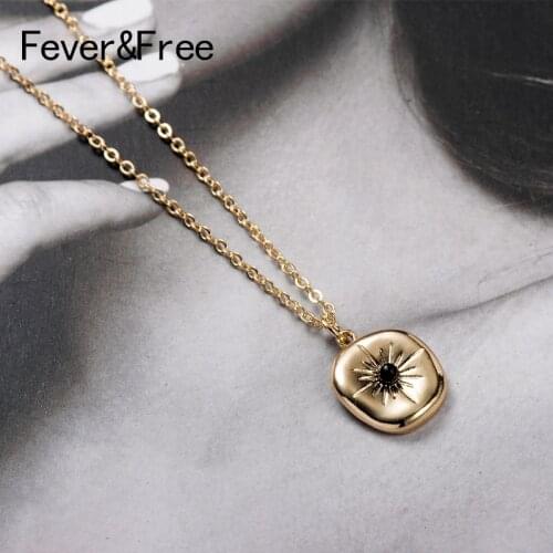 Fever&Free Gold Color Irregular Geometric Pendant & Necklace With Black Stone Women Birthday Party Fashion Necklace Jewelry Gift