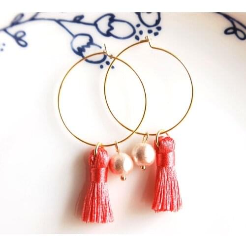 Gold color fashion jewelry red tassel earrings hoop earrings handmade designer pearl earrings for women gift