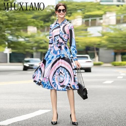 MIUXIMAO 2020 Fall Dress Peter Pan Collar Long Sleeve Abstract Floral Print Vintage Mid-Calf Blue Pleated Dress Women With Belt