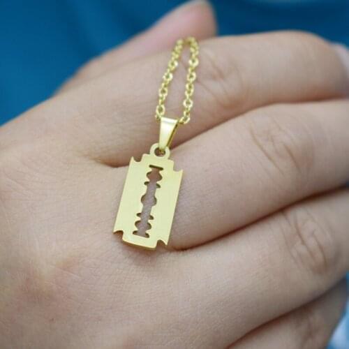 Europe And The United States Jewelry Men Razor Blade Personality Does Not Rub Off Stainless Steel Pendant Necklace