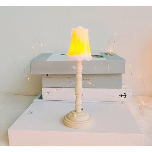Hot Vintage Lamp Student Dormitory Night Light LED Reading Lamp Home Decor Photo Props Gift Warm Light For Bedside Office Desk