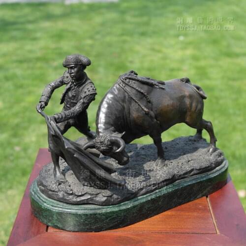 OLD ANTIQUE BRONZE ARTS & CRAFTS TOREADORS COPPER CRAFTS HOME DECORATION COPPER SCULPTURE DECORATION