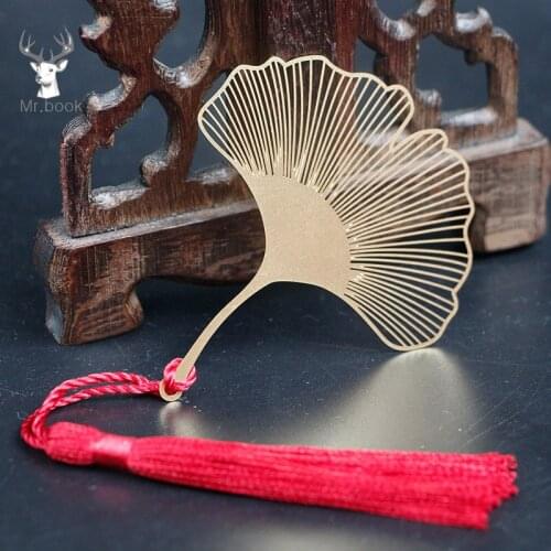 Creative Golden Hollow Ginkgo Biloba Metal Bookmark with Tassel Stationery Book Clip Office Accessories School Supplies Gifts