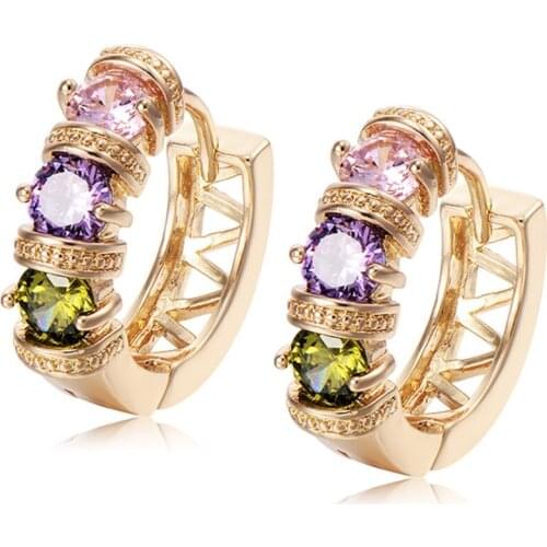 New Fashion Designer Jewelry Colorful Crystals Stud Earrings for Women fashion personality Gold Color Earrings Hot Sale Wholesal