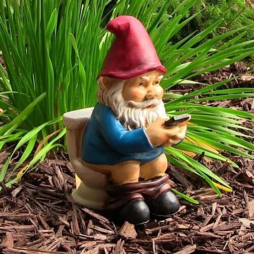 2021 Resin Naughty Dwarf Naughty Garden Gnome Garden Decoration Statue Gnome Decoration Villa Home Figurines Decoartion