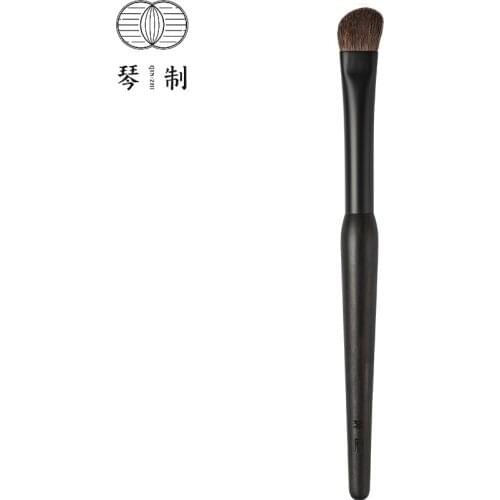 QINZHI Professional Handmade Make Up Brush Z323 Small Angled Eye Shadow Brush Natural Horse Hair Makeup Brushes