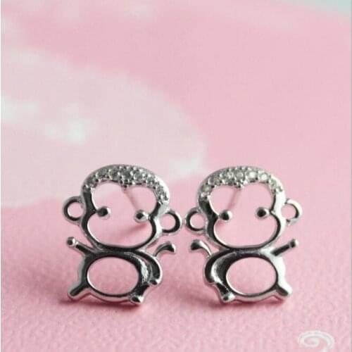 Creative Exquisite Cute Animal 925 Sterling Silver Jewelry Fashion Little Crystal Monkey Hollow Female Earrings SE216