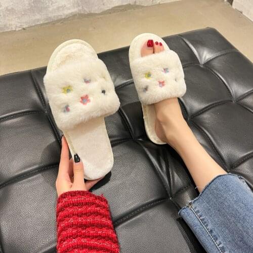 Embroidery Flowers Soft Slippers With Fur Home Fluffy Plush Winter Slippers Warm Fuzzy House Slipper Female Women Slides Shoes