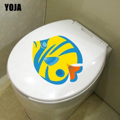 YOJA 24.2*20.5CM Funny Toilet Sticker Decal Living Room Home Wall Decor Cartoon Fish T3-0890