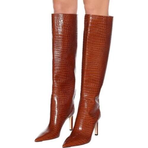 Newest Brown Leather Women Knee High Boots Pointy Toe Top Leather Fall Winter Long boots Big Size Low Heels Lady Runway Boots